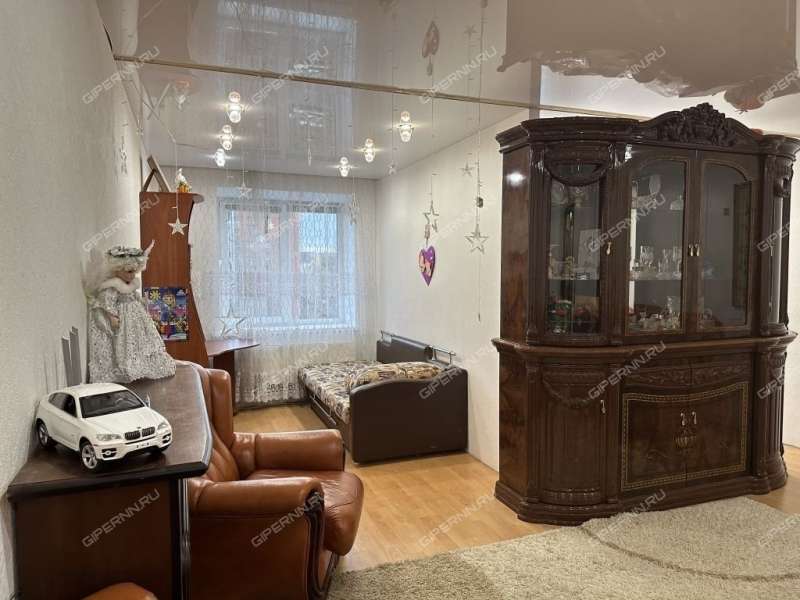 трёхкомнатная квартира на проспекте Гагарина дом 109