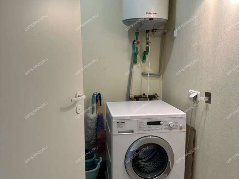 пятикомнатная квартира на Ошарской улице дом 88 к1