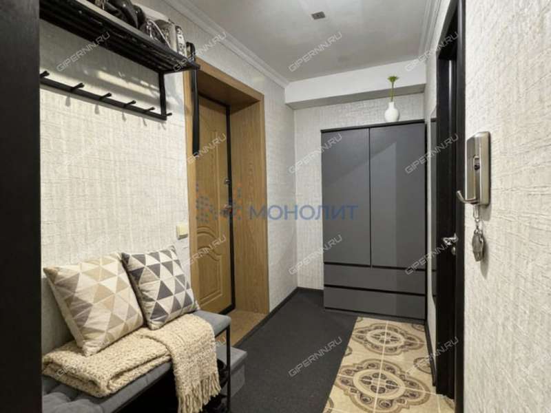 однокомнатная квартира на Вятской улице дом 9