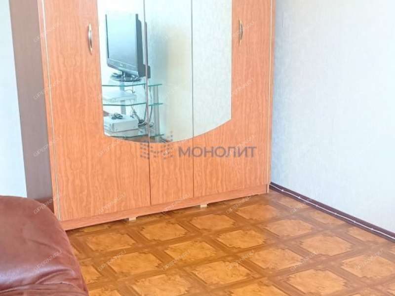 двухкомнатная квартира на улице Героя Советского Союза Усилова дом 2