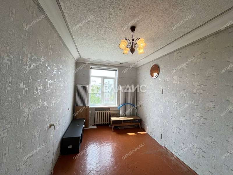 трёхкомнатная квартира на проспекте Октября дом 16