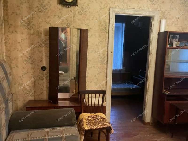 трёхкомнатная квартира на улице Заслонова дом 8