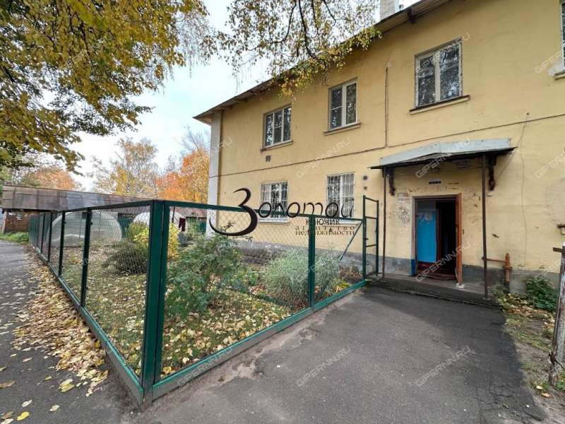 двухкомнатная квартира на улице Минеева дом 9