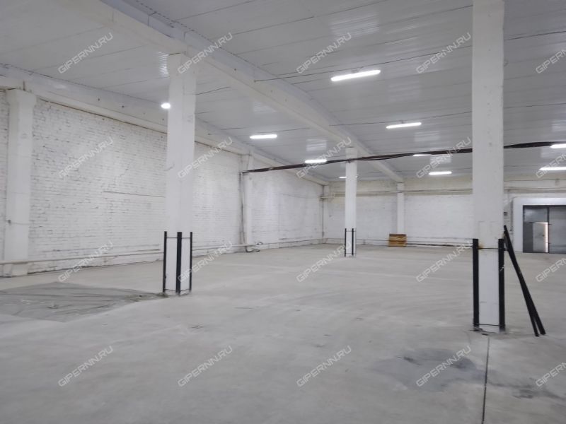 помещение под производственную площадь, склад на улице Ларина