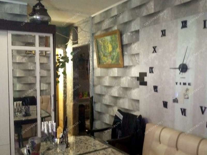 трёхкомнатная квартира на Молодёжной улице дом 16 село Ярымово