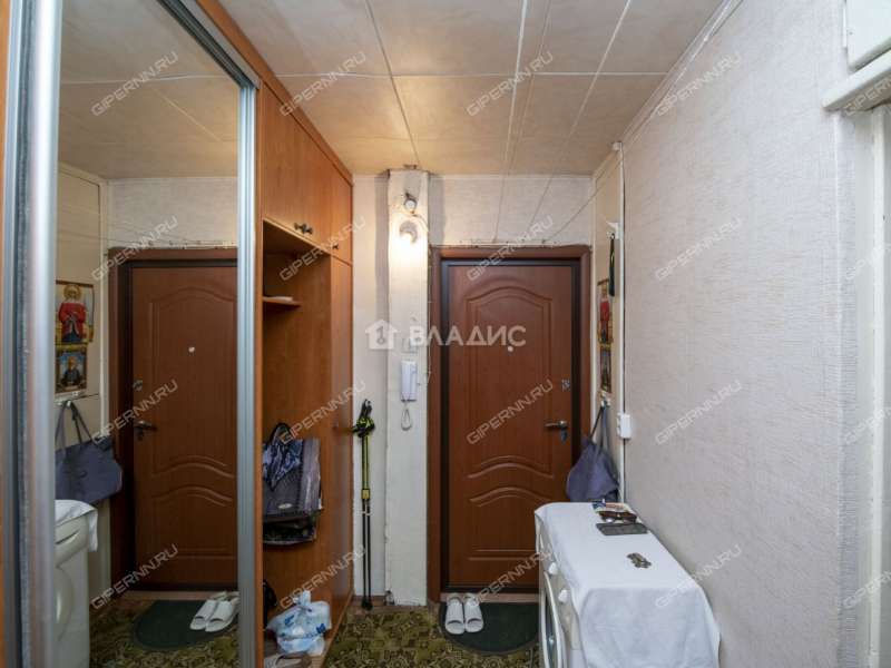 трёхкомнатная квартира на улице Островского дом 1