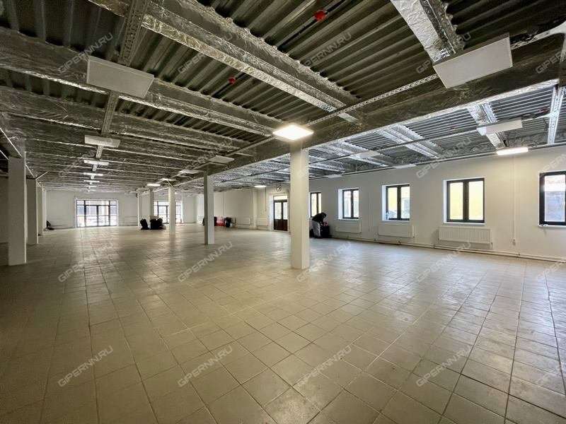 помещение под торговую площадь на Литвинова ул, д.20