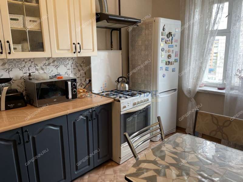 трёхкомнатная квартира на улице Максима Горького дом 148