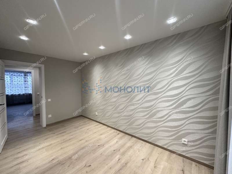 трёхкомнатная квартира на улице Переходникова дом 31