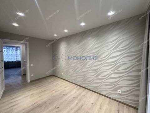 3-komnatnaya-ul-perehodnikova-d-31 фото