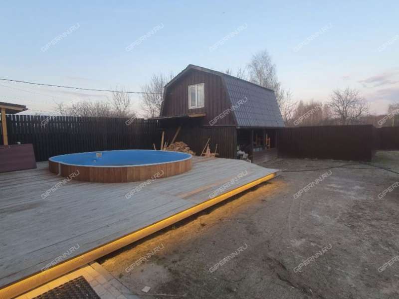 дом на 10 деревня Новая Деревня