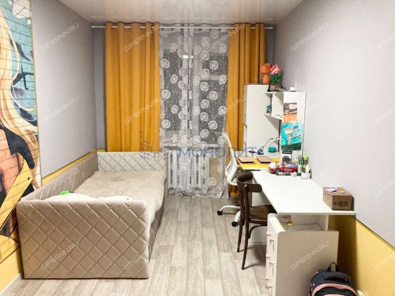 двухкомнатная квартира на Зеленодольской улице дом 56