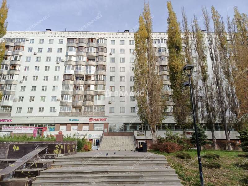 трёхкомнатная квартира на улице Маршала Рокоссовского дом 17