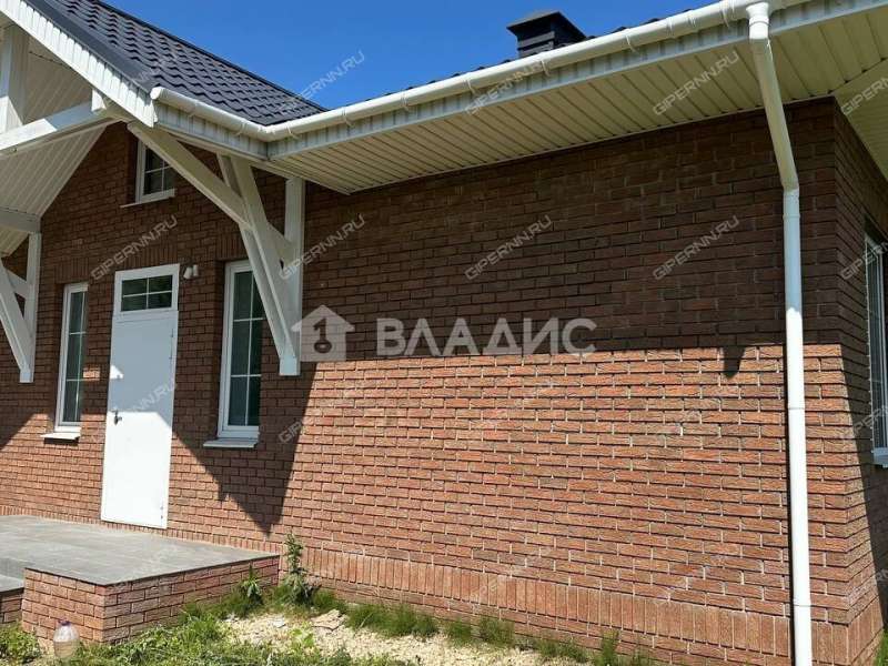 дом на улице Луговая деревня Ройка