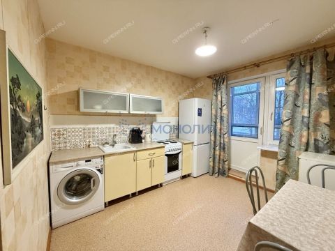 1-komnatnaya-ul-rodionova-d-167-k1 фото