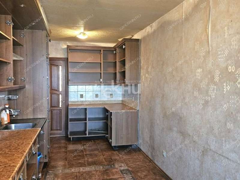 трёхкомнатная квартира на Тираспольской улице дом 11