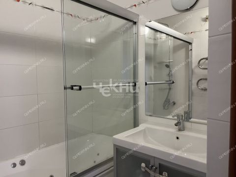 3-komnatnaya-ul-tiraspolskaya-d-11 фото