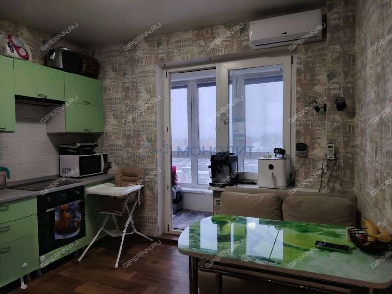 однокомнатная квартира на бульваре 60-летия Октября дом 23 к1