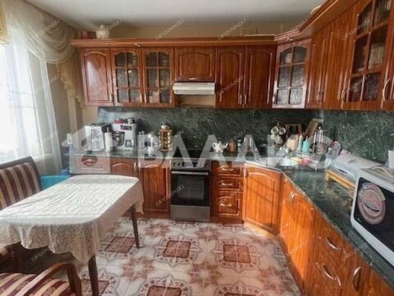трёхкомнатная квартира на проспекте Ильича дом 39 к2