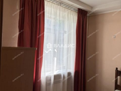 2-komnatnaya-ul-kosmonavta-komarova-d-13a фото