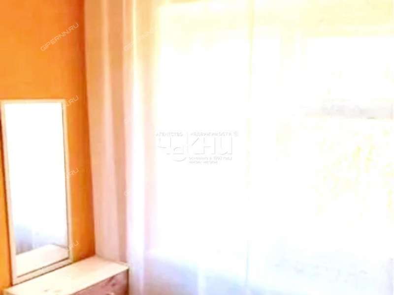 двухкомнатная квартира на улице Октябрьской Революции дом 18