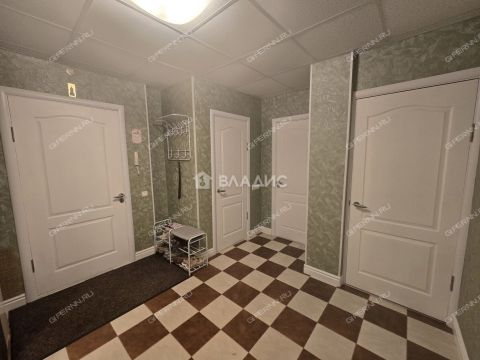 2-komnatnaya-ul-gordeevskaya-d-2b фото