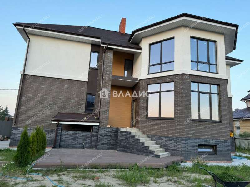 дом на улице Чуйкова Бор