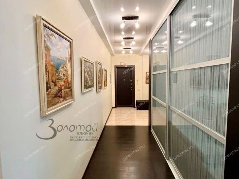 3-komnatnaya-ul-delovaya-d-24-k2 фото