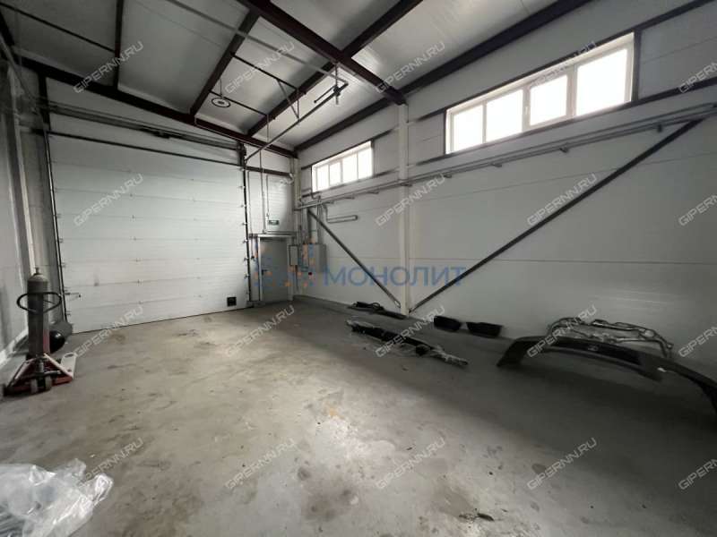 помещение под склад, производственную площадь на Зеленхозовской улице