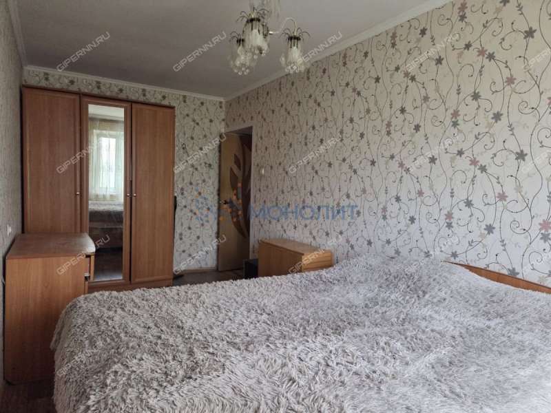 трёхкомнатная квартира на улице Комбрига Патоличева дом 1 город Дзержинск