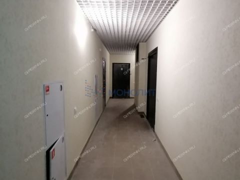 4-komnatnaya-ul-poltavskaya-d-15 фото