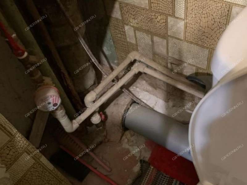 трёхкомнатная квартира на Комсомольской улице дом 10