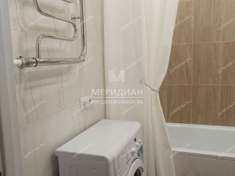 1-komnatnaya-ul-geroya-sovetskogo-soyuza-prygunova-d-1 фото