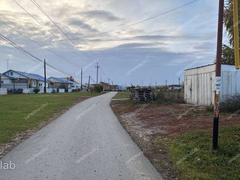 земельный участок 10,49 сотки село Безводное