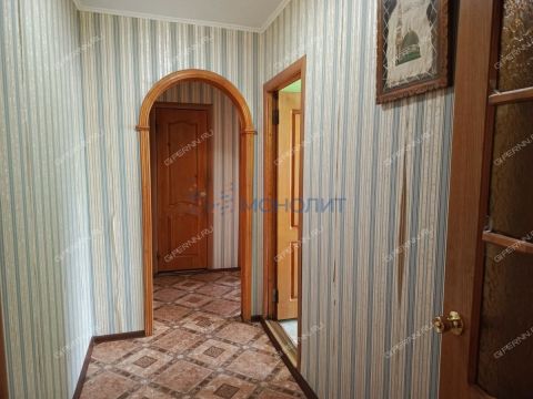 2-komnatnaya-ul-sergeya-akimova-d-45 фото