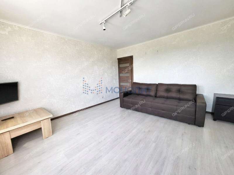 однокомнатная квартира на Украинской улице дом 48