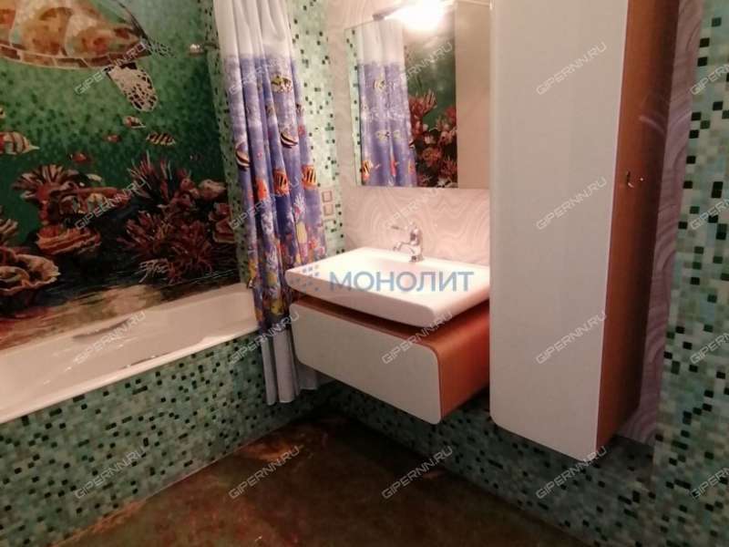 четырёхкомнатная квартира на улице Воровского дом 22