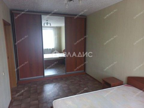 2-komnatnaya-ul-zayceva-d-7 фото