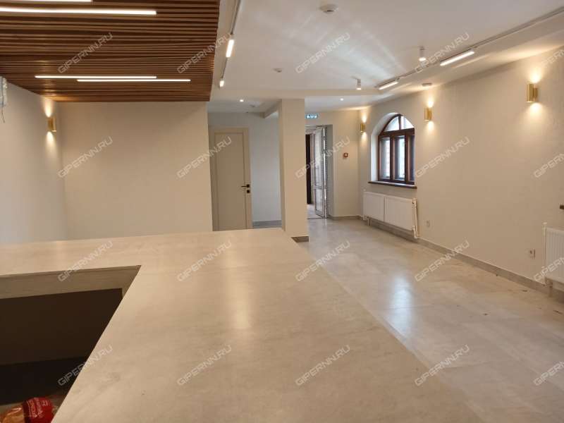 здание под торговую площадь, недвижимость под медицинские учреждения на Горной улице