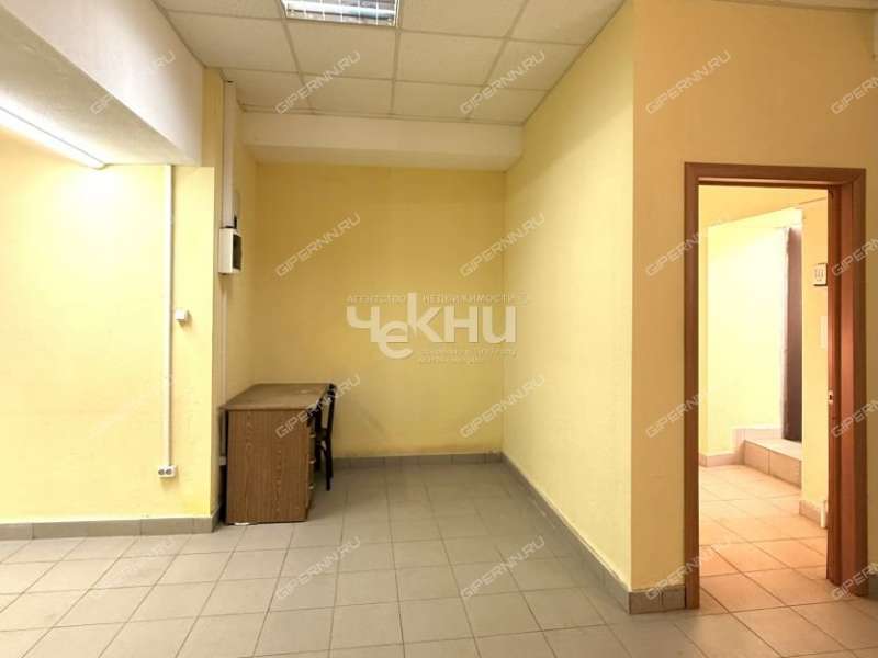 помещение под офис на улице Василия Иванова