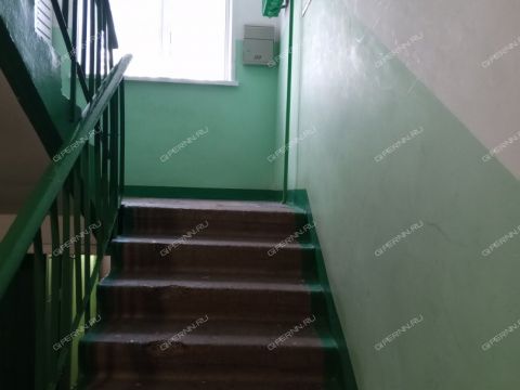 1-komnatnaya-ul-geroya-sovetskogo-soyuza-prygunova-d-29 фото