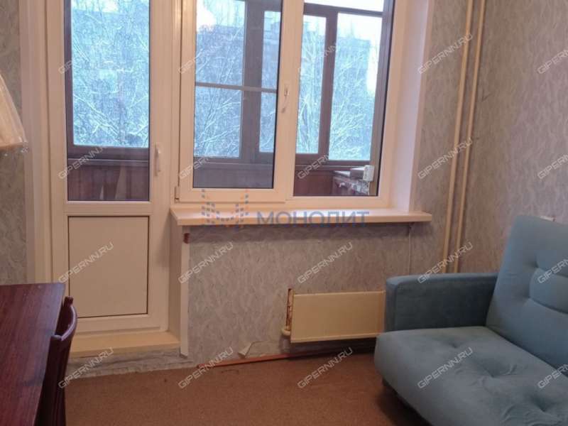 трёхкомнатная квартира на улице Германа Лопатина дом 2