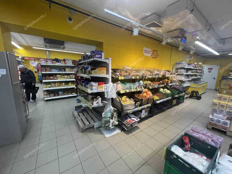 здание под торговую площадь на улице Архангельской село Безводное