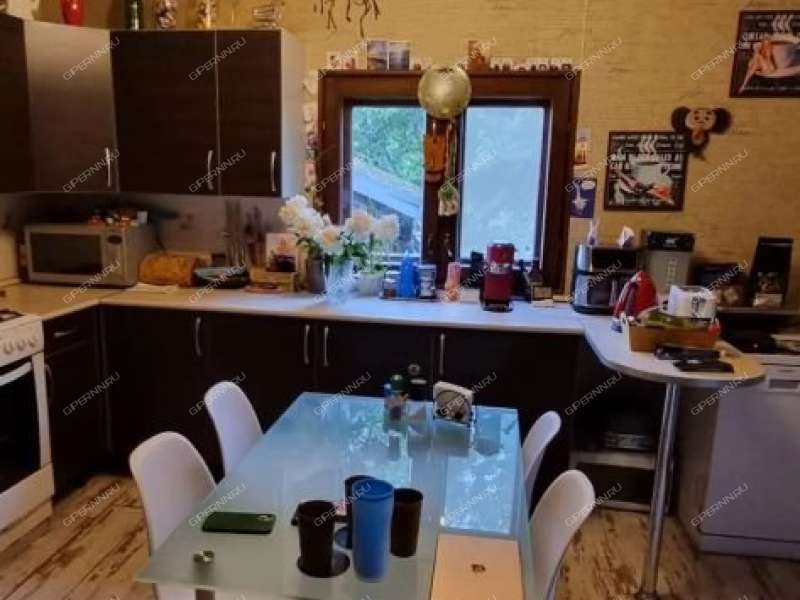 дом на Магистральной улице село Доскино