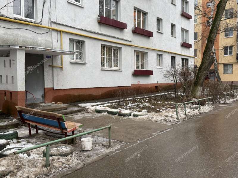 однокомнатная квартира на улице Бурденко дом 14а