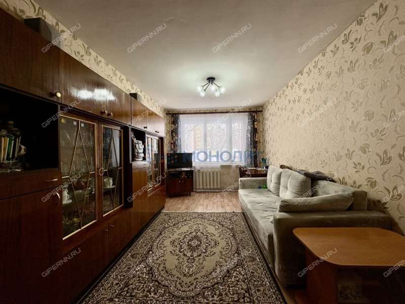 трёхкомнатная квартира на улице Маршала Голованова дом 31