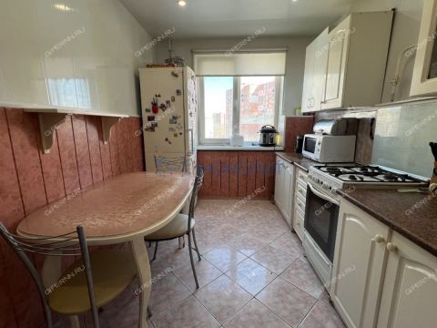 3-komnatnaya-ul-sergeya-akimova-d-22 фото