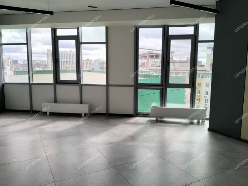 помещение под торговую площадь на Большая Печерская ул., д.40