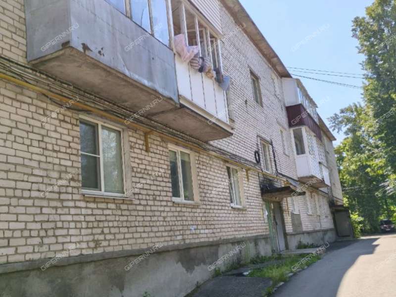 трёхкомнатная квартира на Центральной улице дом 18