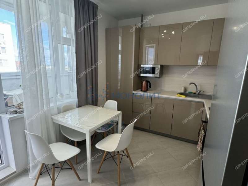 трёхкомнатная квартира на улице Коммуны дом 35